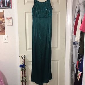 Emerald Floor-Length Prom Dress